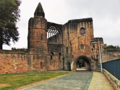 Photo of the Pends Gatehouse where Dunfermline's Linen Industry Started