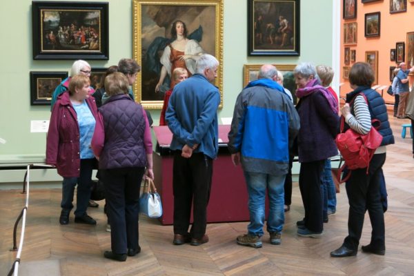 Photo of a DHS guided tour group in the gallery