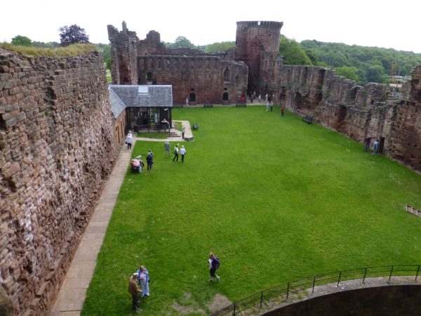 The courtyard from the Donjon
