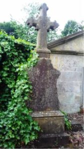Photo of the tombstone of the Rev and Mrs More in graveyard of Cairneyhill Parish Church